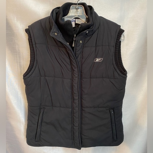 Reebok Black Sleeveless Solid Sport Vest Ladies  Med - Picture 10 of 10